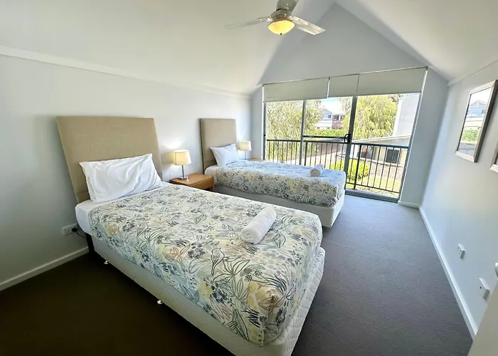 Seventy At Cape View Resort